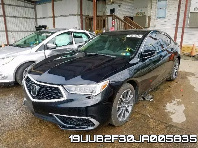 19UUB2F30JA005835 фото 3