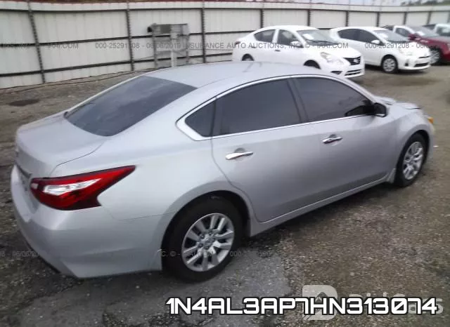 1N4AL3AP7HN313074 фото 5