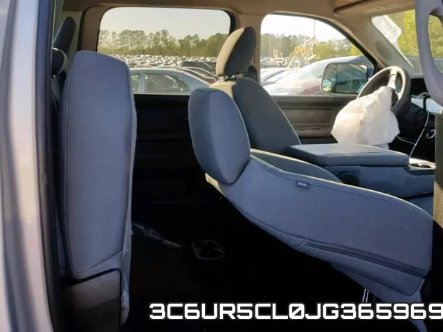3C6UR5CL0JG365969 фото 7