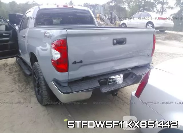 5TFDW5F11KX851442 фото 7