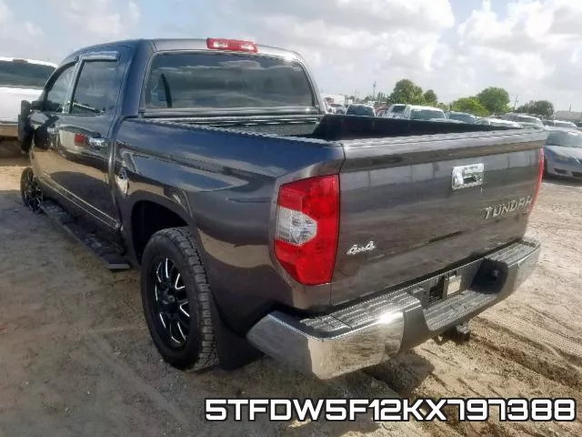 5TFDW5F12KX797388 фото 4