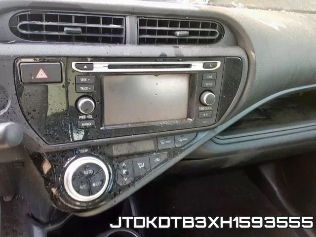 JTDKDTB3XH1593555 фото 10