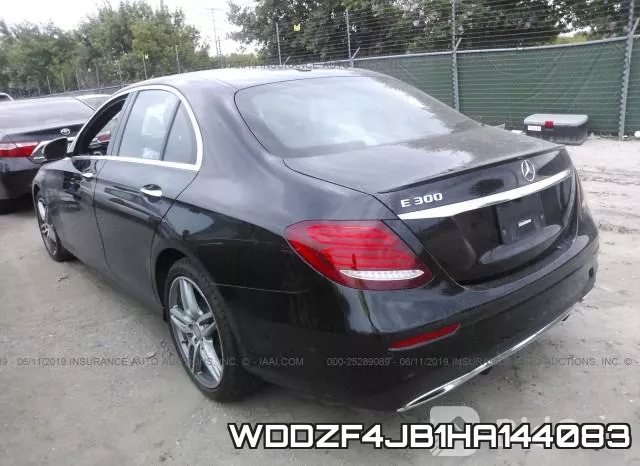 WDDZF4JB1HA144083 фото 4