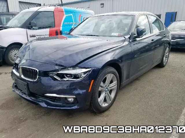 WBA8D9C38HA012370 фото 3