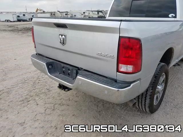 3C6UR5DL4JG380134 фото 10