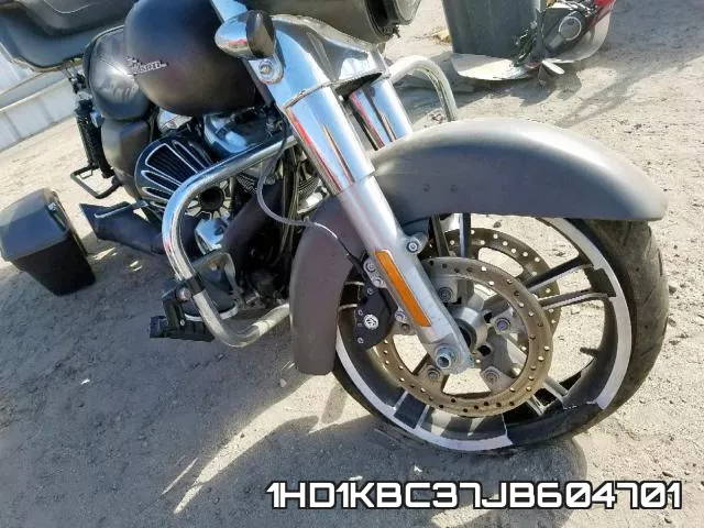 1HD1KBC37JB604701 фото 10