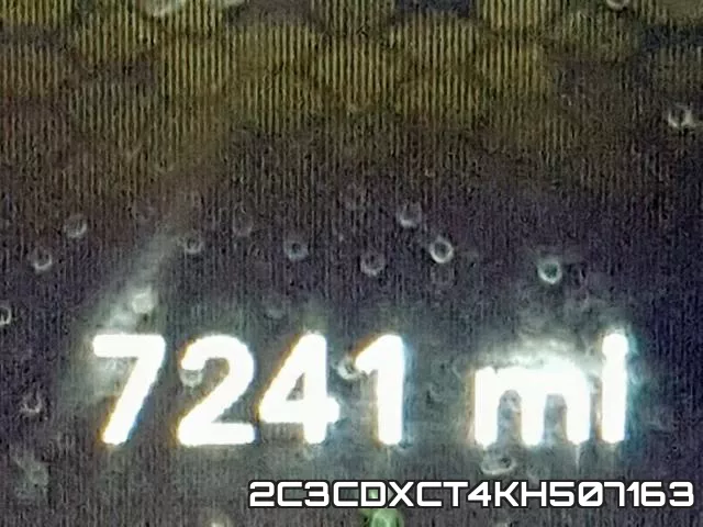2C3CDXCT4KH507163 фото 9