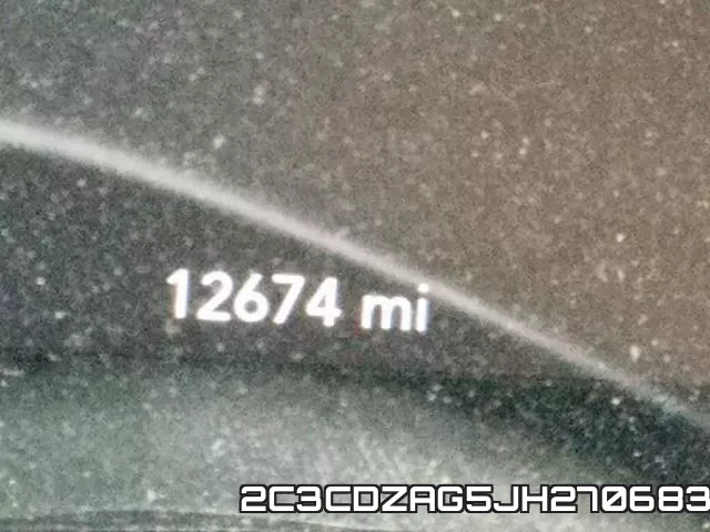 2C3CDZAG5JH270683 фото 9