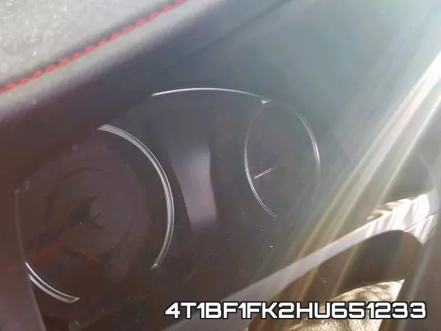 4T1BF1FK2HU651233 фото 9
