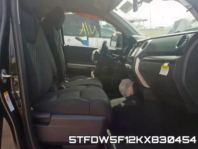 5TFDW5F12KX830454 фото 6