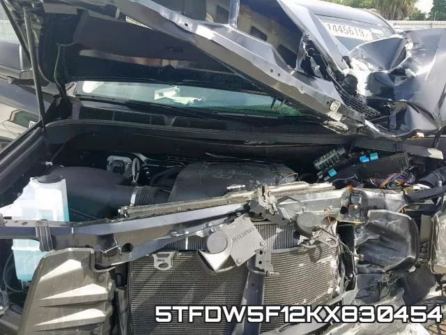 5TFDW5F12KX830454 фото 8