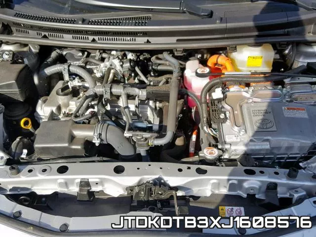 JTDKDTB3XJ1608576 фото 8