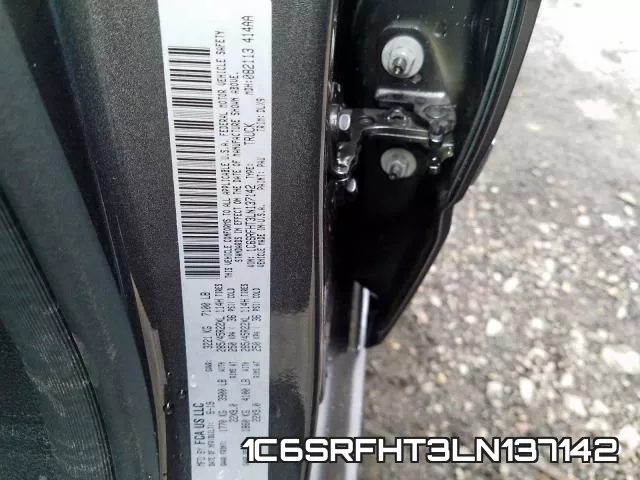 1C6SRFHT3LN137142 фото 2