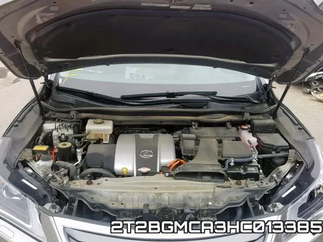 2T2BGMCA3HC013385 фото 8