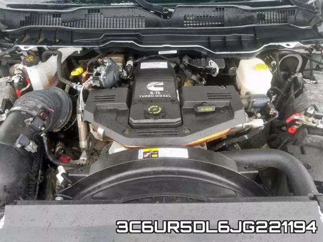 3C6UR5DL6JG221194 фото 8