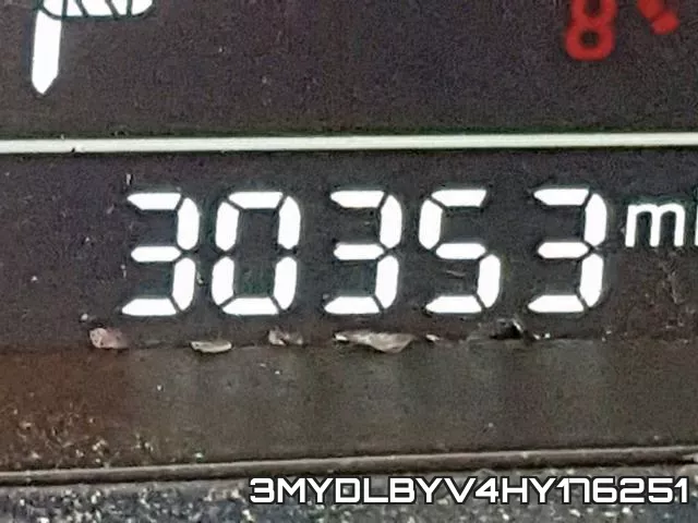 3MYDLBYV4HY176251 фото 9