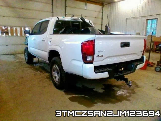 3TMCZ5AN2JM123694 фото 4