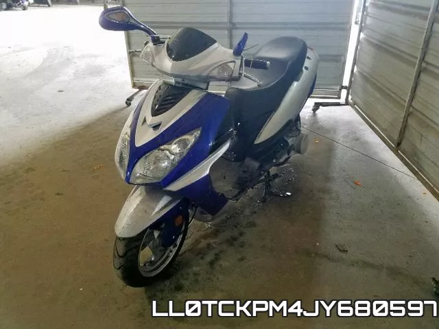 LL0TCKPM4JY680597 фото 3