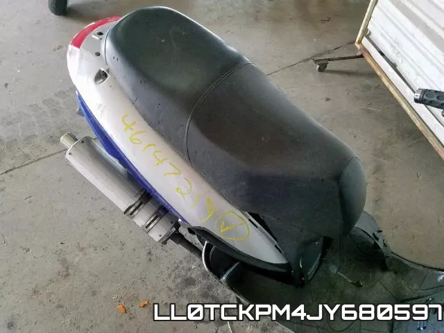 LL0TCKPM4JY680597 фото 7