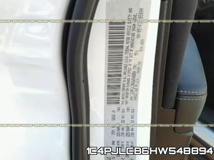1C4PJLCB6HW548894 фото 2