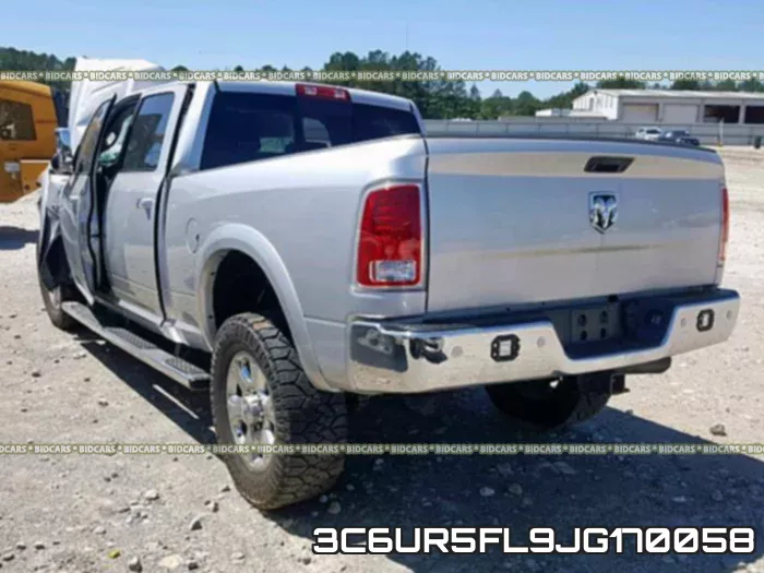 3C6UR5FL9JG170058 фото 4