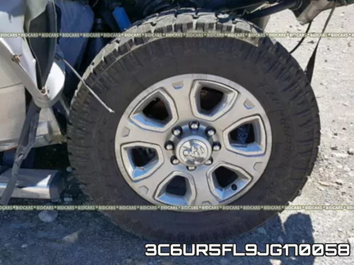 3C6UR5FL9JG170058 фото 10