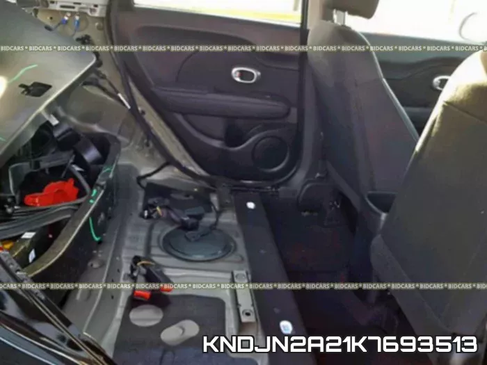 KNDJN2A21K7693513 фото 7