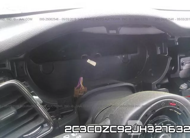 2C3CDZC92JH327632 фото 8