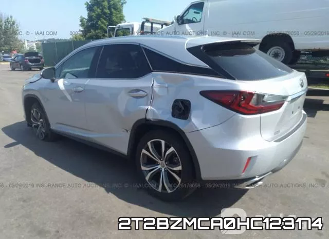 2T2BZMCA0HC123174 фото 4