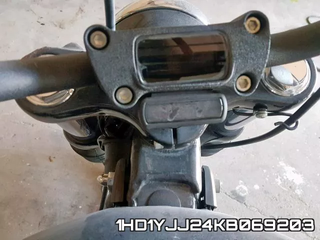 1HD1YJJ24KB069203 фото 9