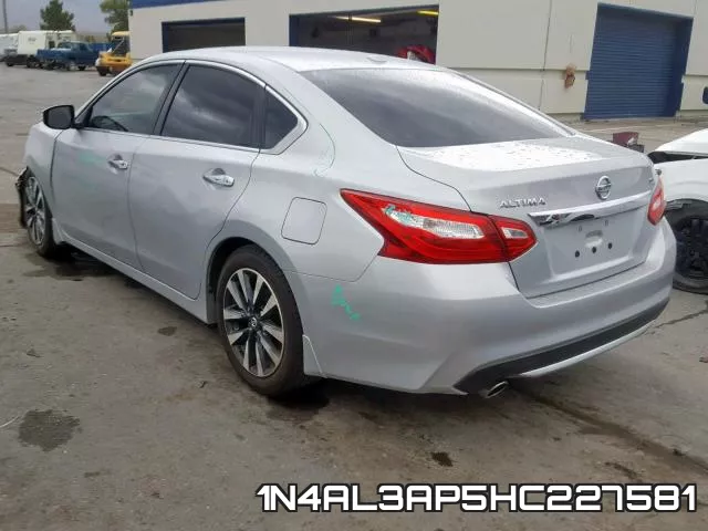 1N4AL3AP5HC227581 фото 4