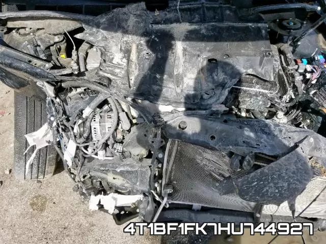 4T1BF1FK7HU744927 фото 8