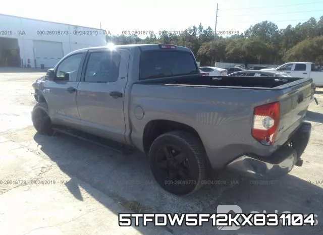 5TFDW5F12KX831104 фото 4