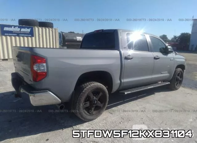5TFDW5F12KX831104 фото 5