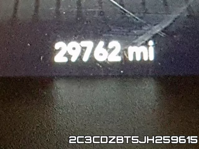 2C3CDZBT5JH259615 фото 9