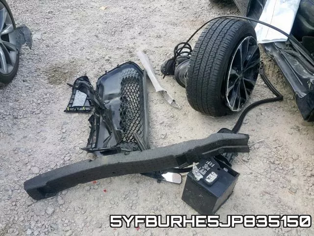 5YFBURHE5JP835150 фото 10