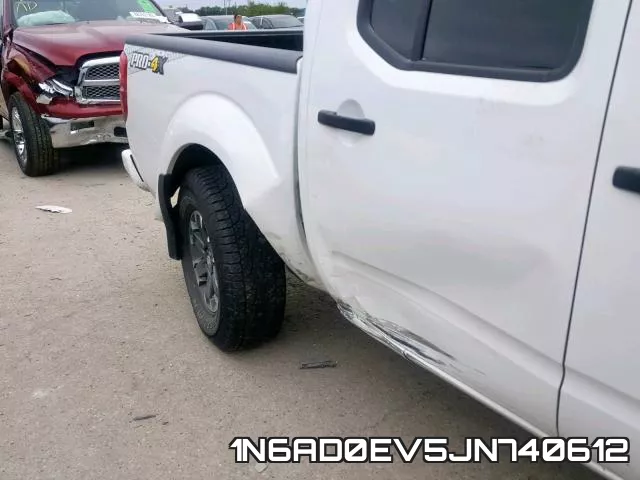 1N6AD0EV5JN740612 фото 10