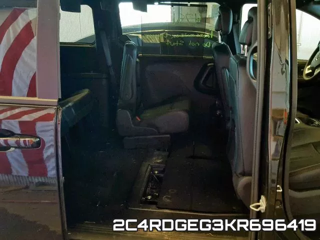 2C4RDGEG3KR696419 фото 6