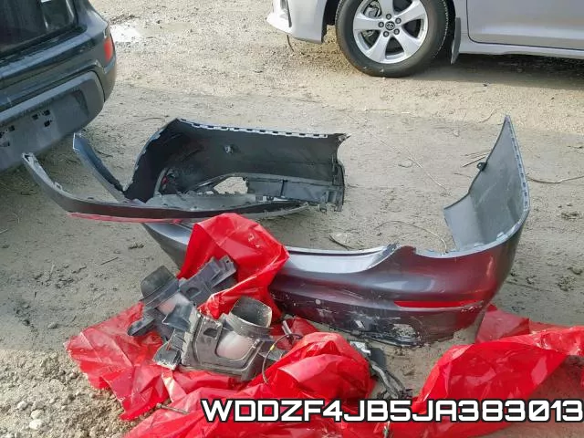 WDDZF4JB5JA383013 фото 10
