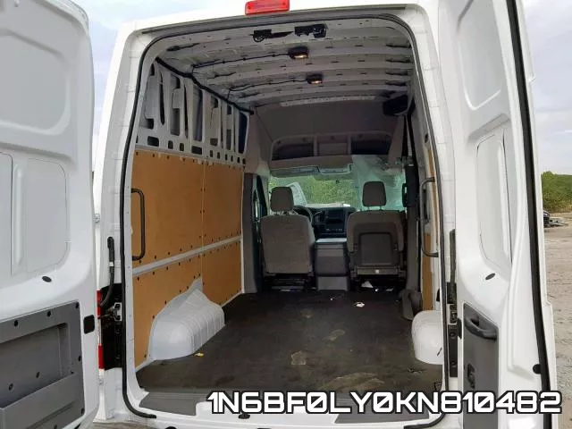 1N6BF0LY0KN810482 фото 7