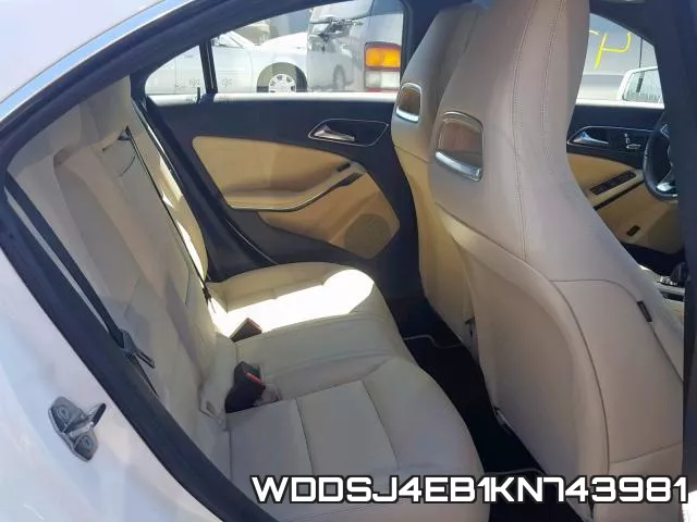 WDDSJ4EB1KN743981 фото 7