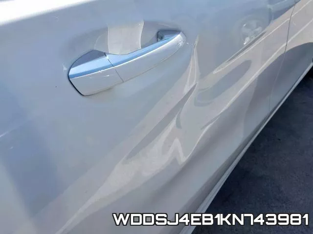 WDDSJ4EB1KN743981 фото 10