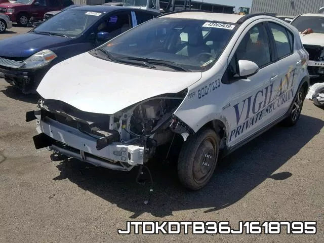 JTDKDTB36J1618795 фото 3