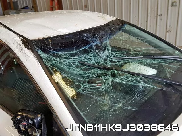 JTNB11HK9J3038646 фото 10