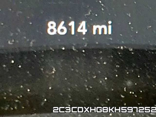 2C3CDXHG8KH597252 фото 9