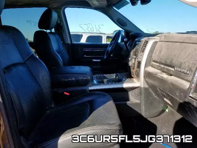 3C6UR5FL5JG371312 фото 6