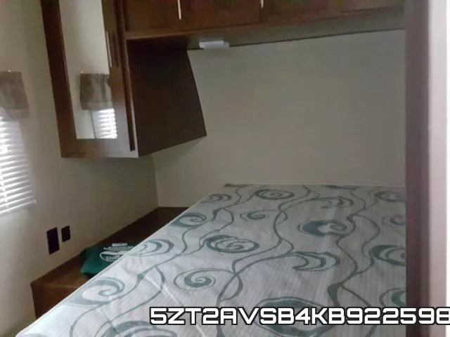 5ZT2AVSB4KB922598 фото 6