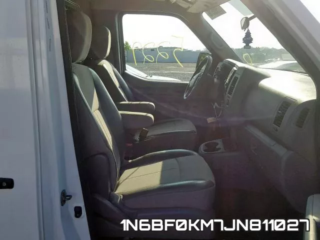 1N6BF0KM7JN811027 фото 6