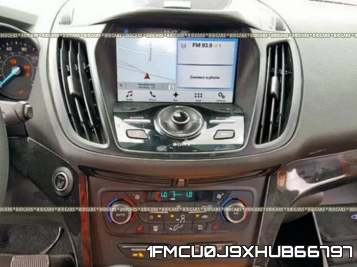 1FMCU0J9XHUB66797 фото 10