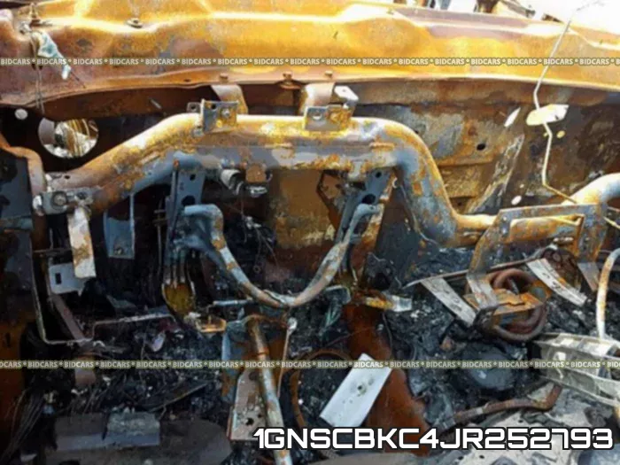 1GNSCBKC4JR252793 фото 9
